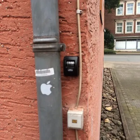 1 Zimmer Appartment im Basement links 108 A Holzminden Exterior foto